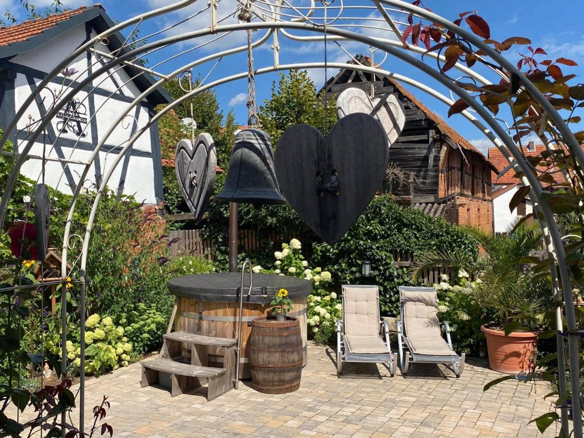 Altes Grabenhoefchen - 5 Sterne Ferienhaus Sondheim Buitenkant foto